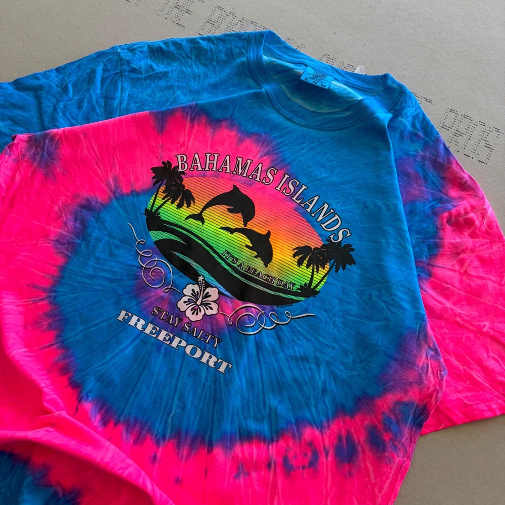 Y2K Comfort Colors Bahamas Freeport Tie Dye T-shirt